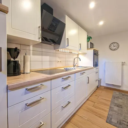 Heinis Stuuv Apartment *